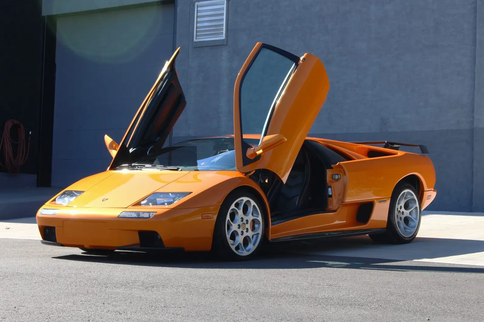 14k-Mile 2001 Lamborghini Diablo VT 6.0