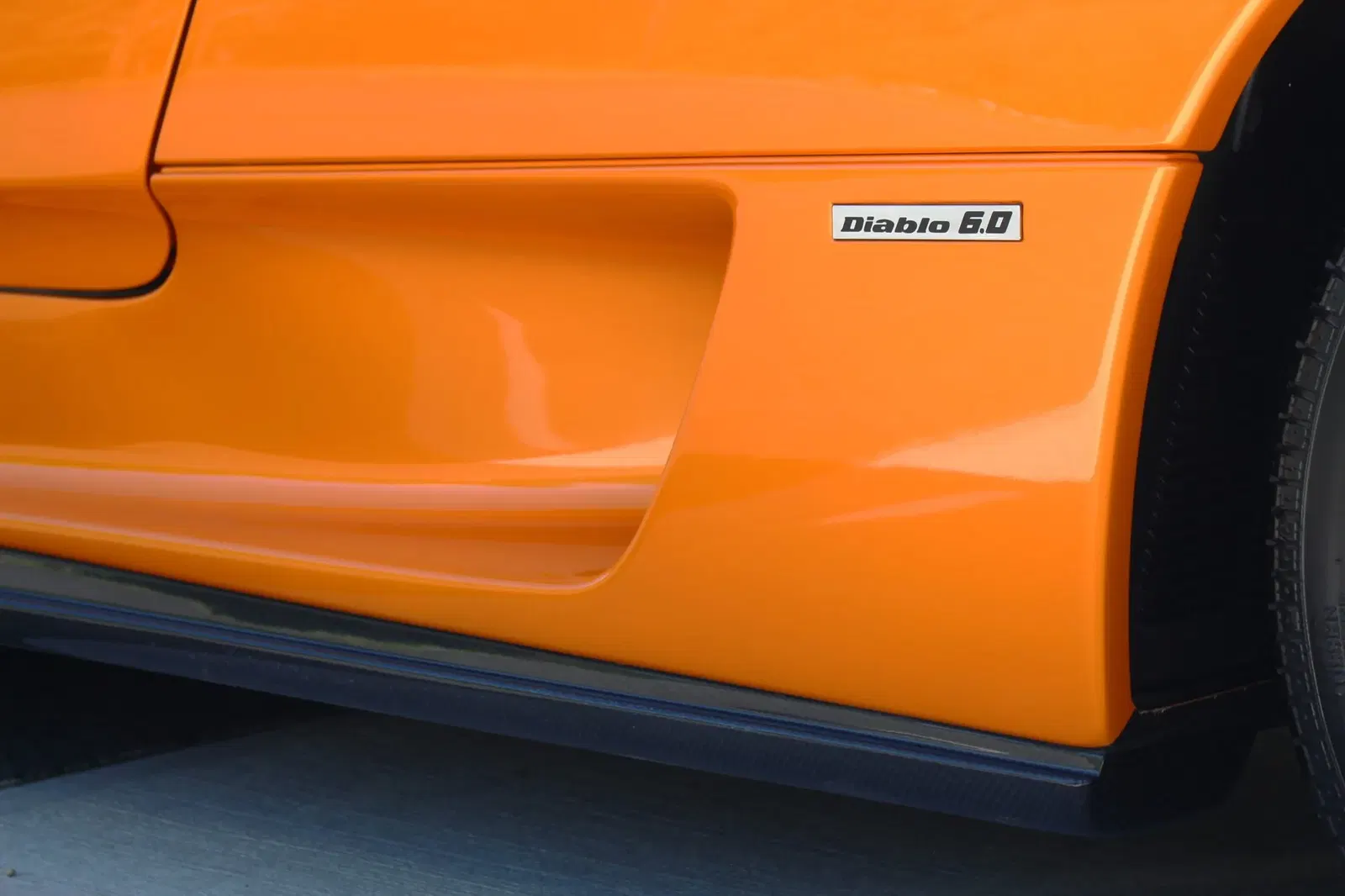 14k-Mile 2001 Lamborghini Diablo VT 6.0