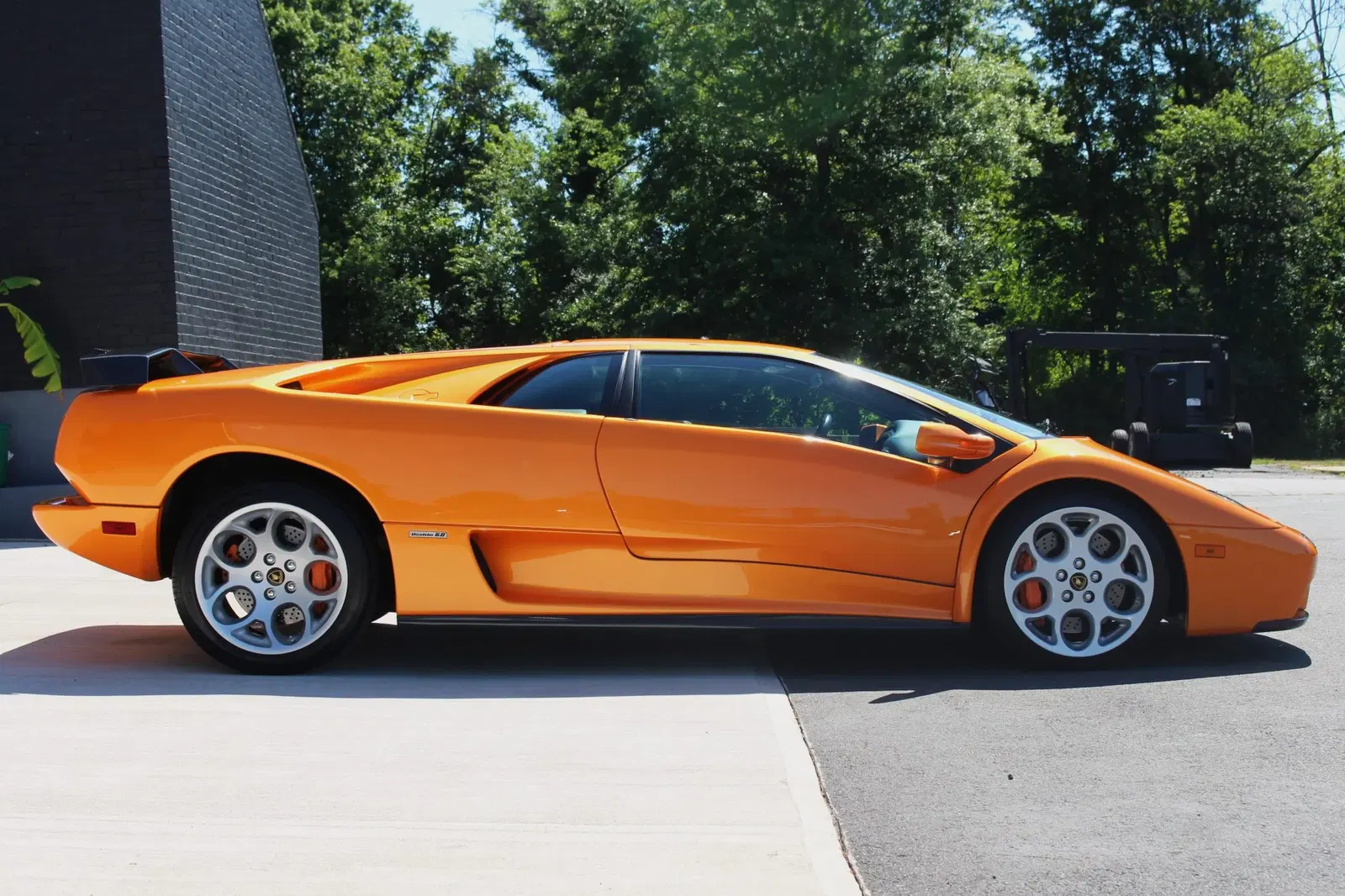 14k-Mile 2001 Lamborghini Diablo VT 6.0