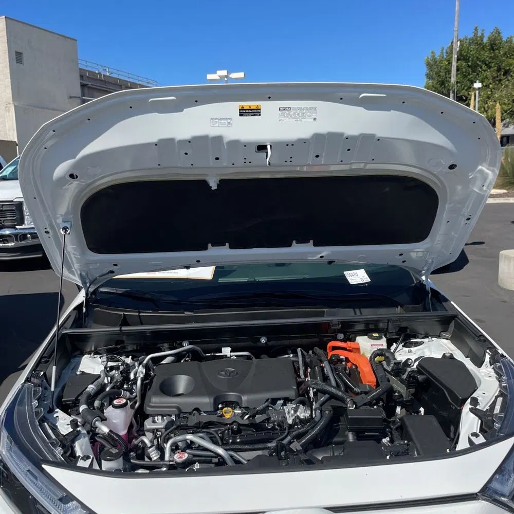 2025 Toyota RAV4 Plug-in Hybrid SE