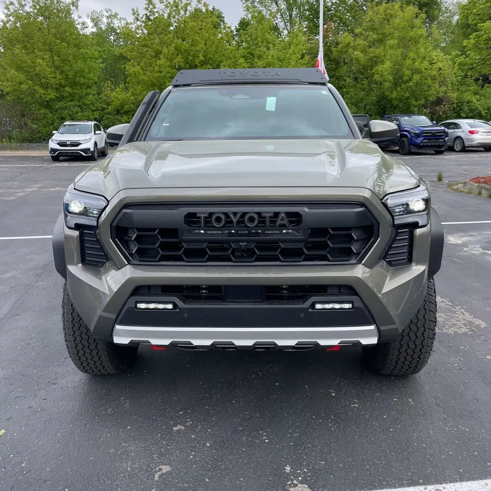 2025 Toyota Tacoma Trailhunter HV
