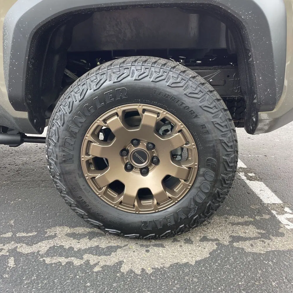 2025 Toyota Tacoma Trailhunter HV