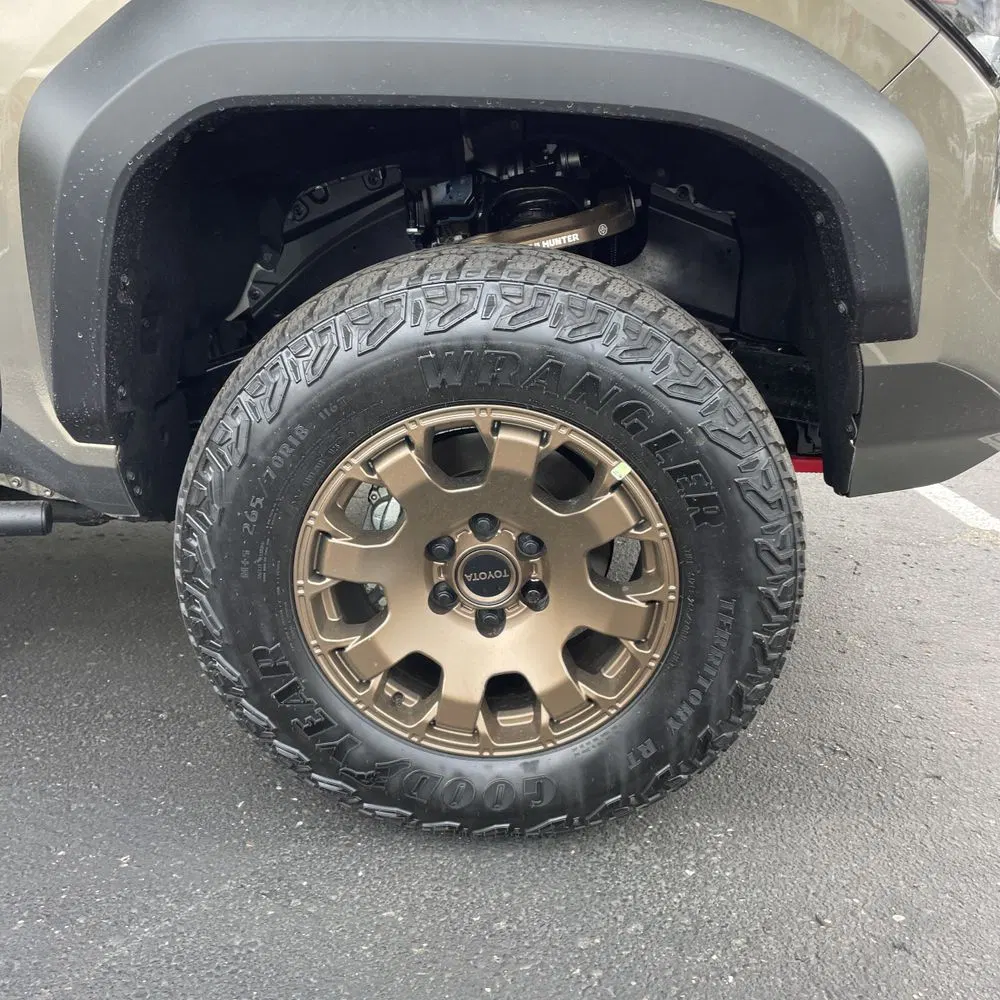2025 Toyota Tacoma Trailhunter HV