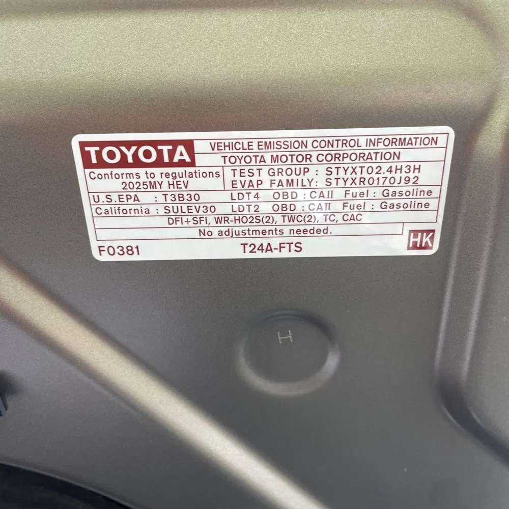 2025 Toyota Tacoma Trailhunter HV