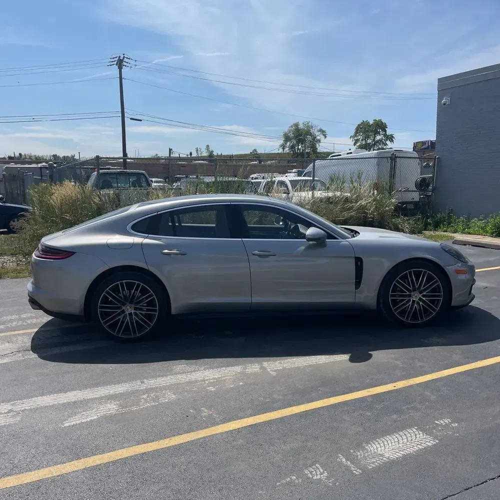2018 Porsche Panamera 4S