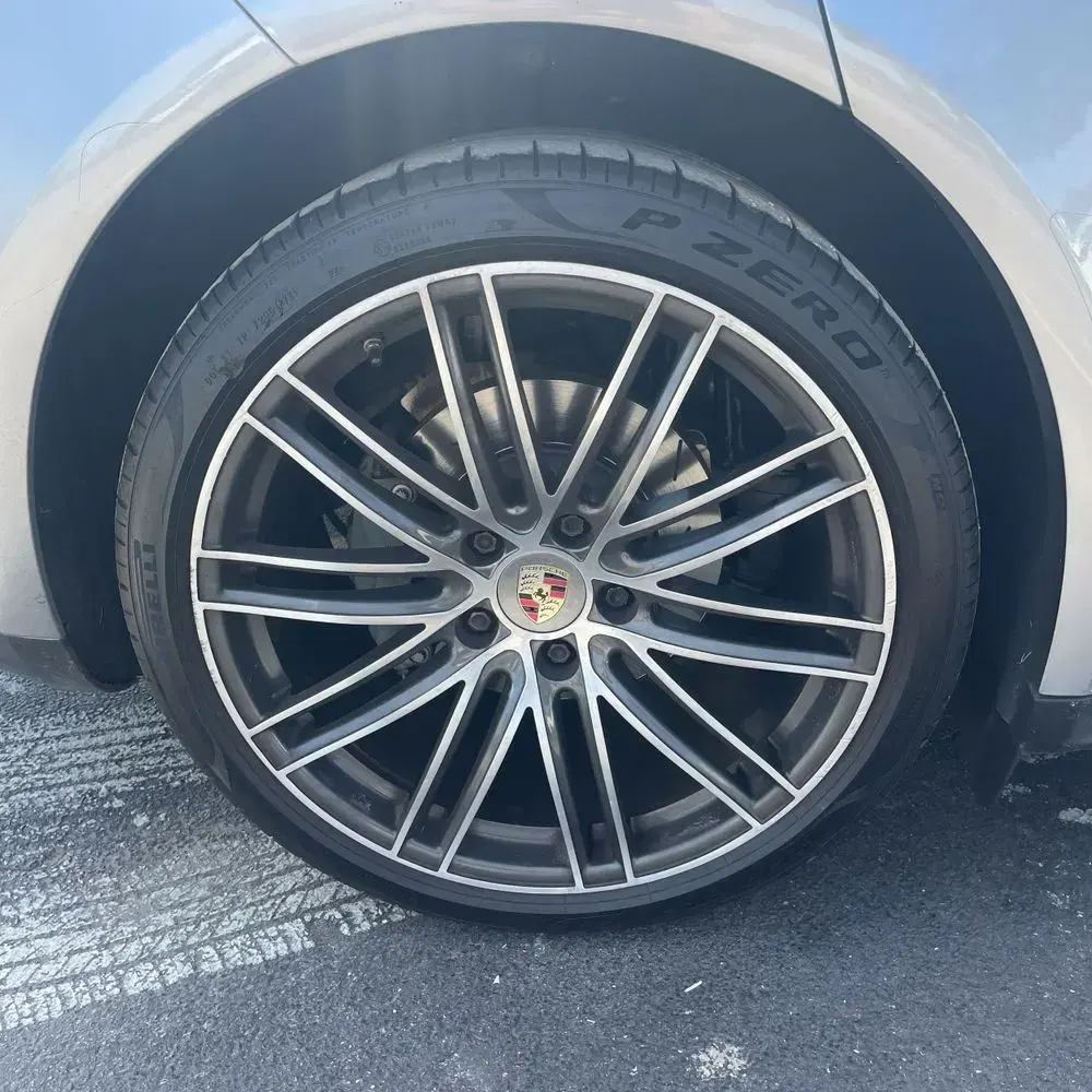 2018 Porsche Panamera 4S