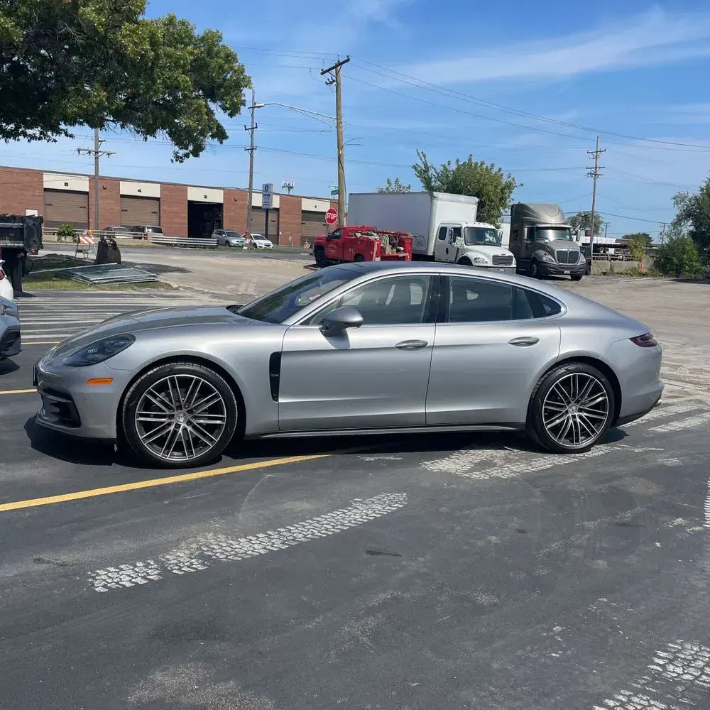 2018 Porsche Panamera 4S