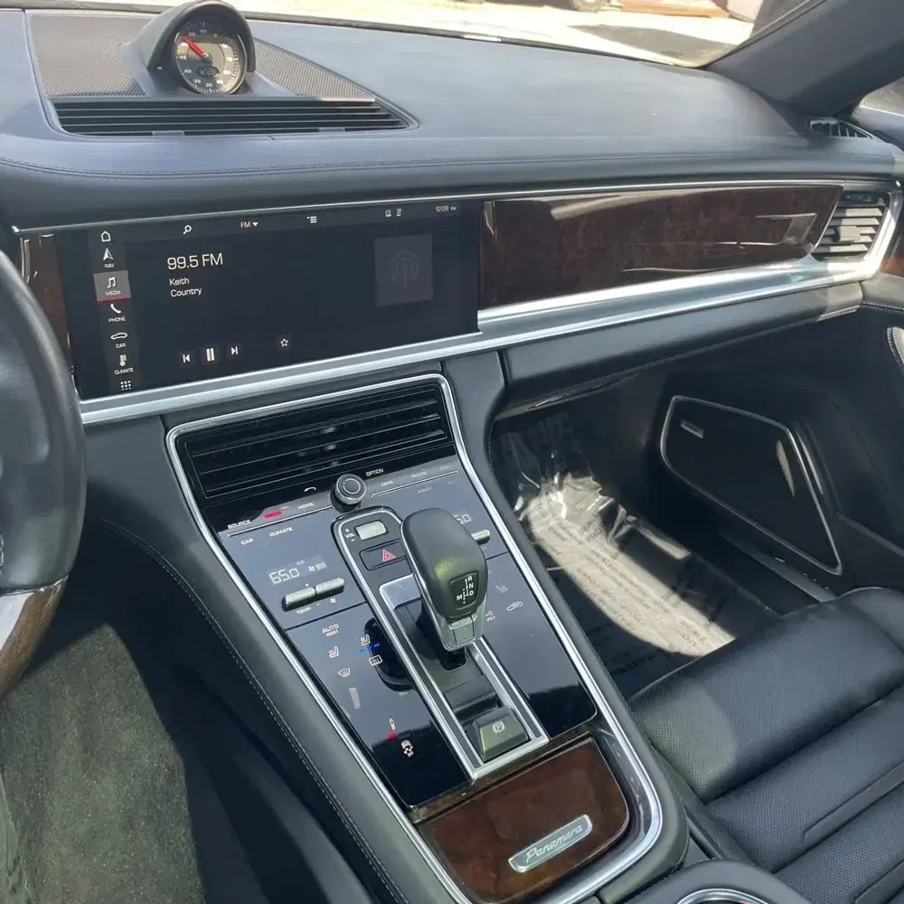 2018 Porsche Panamera 4S