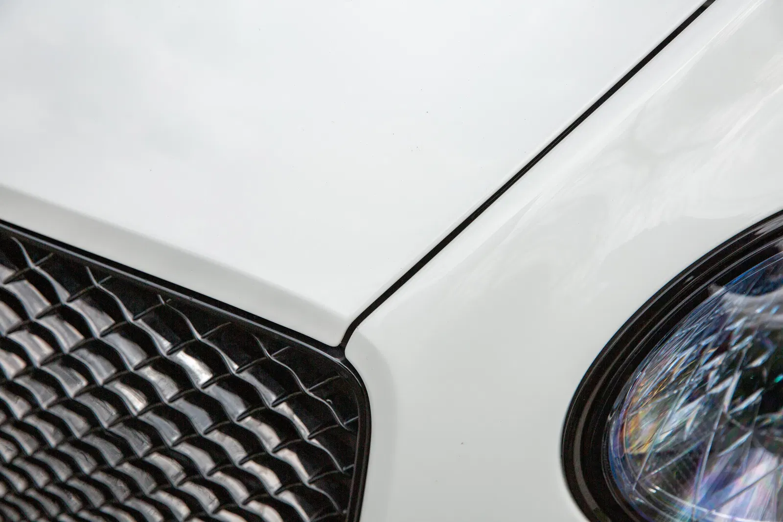 2022 Bentley Continental GT V8 - ~7,200 Miles, 542-hp Twin-Turbo V8, AWD, Blackline Specification