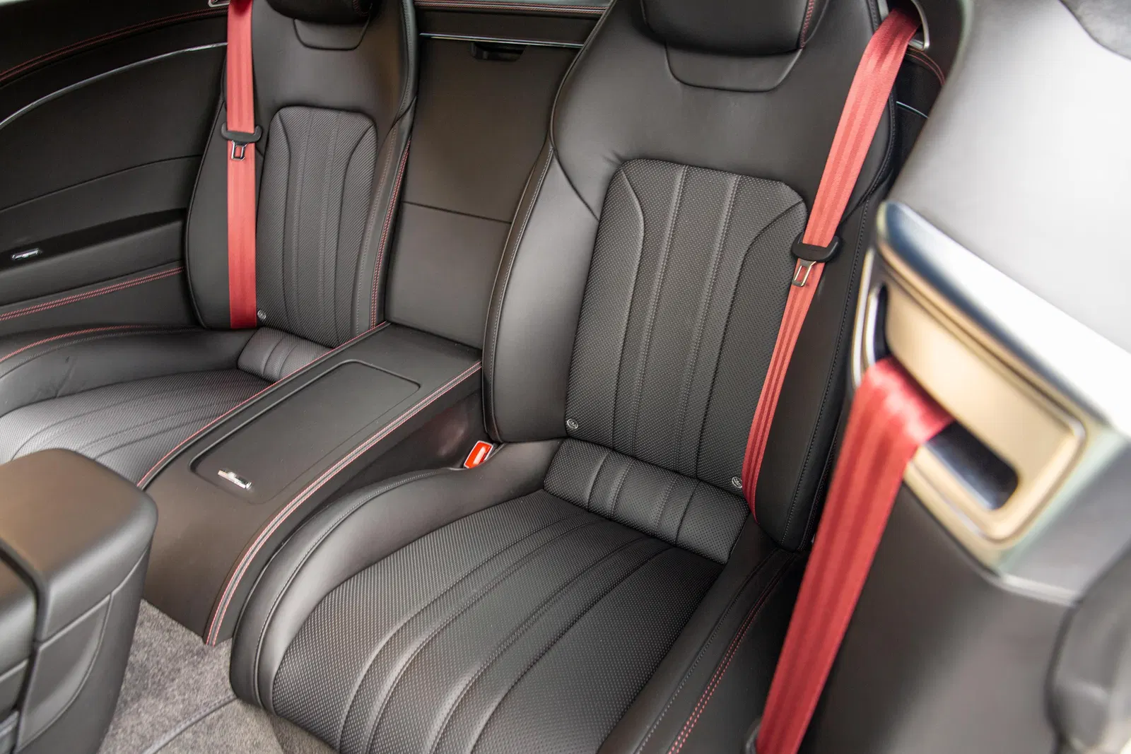 2022 Bentley Continental GT V8 - ~7,200 Miles, 542-hp Twin-Turbo V8, AWD, Blackline Specification