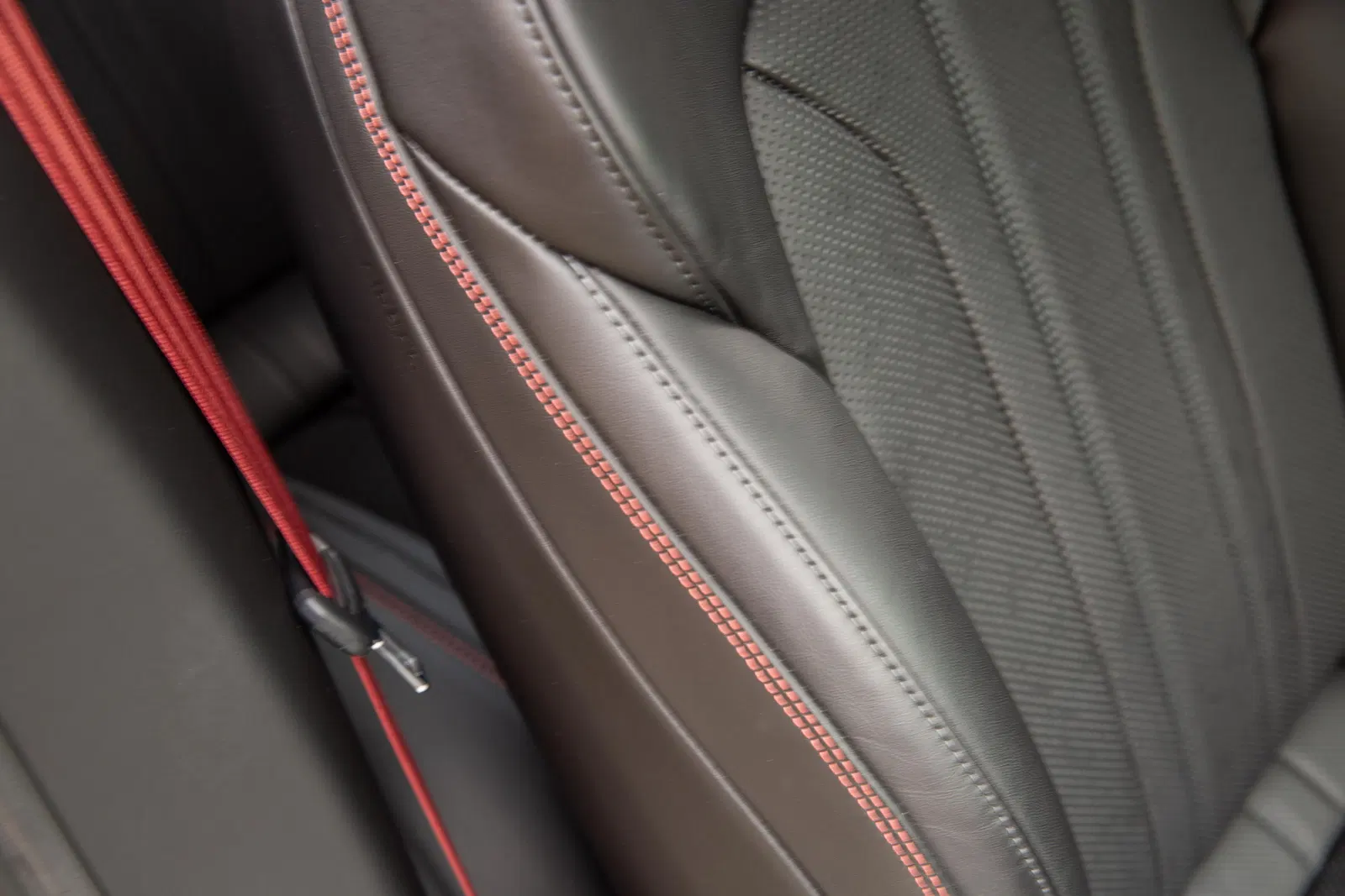 2022 Bentley Continental GT V8 - ~7,200 Miles, 542-hp Twin-Turbo V8, AWD, Blackline Specification