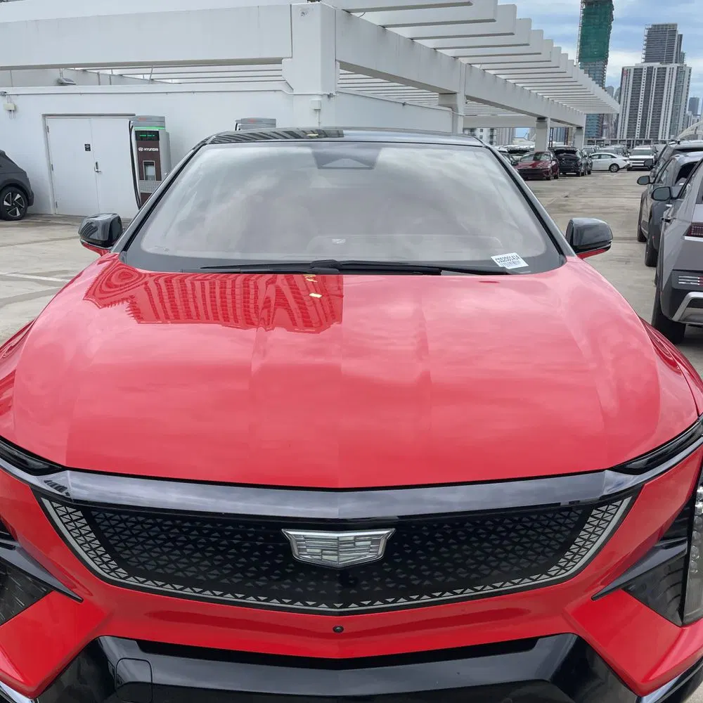 2025 Cadillac OPTIQ Sport 1