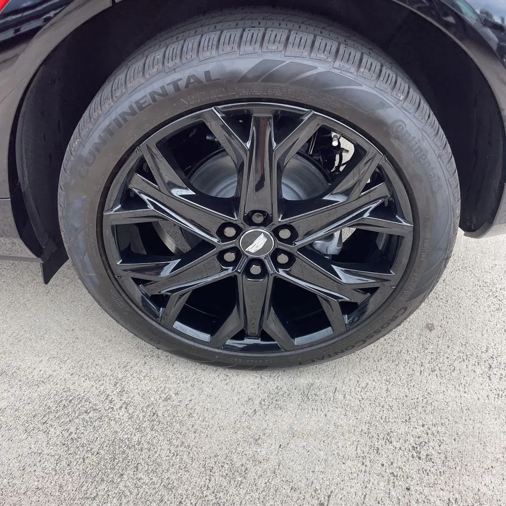 2025 Cadillac OPTIQ Sport 1