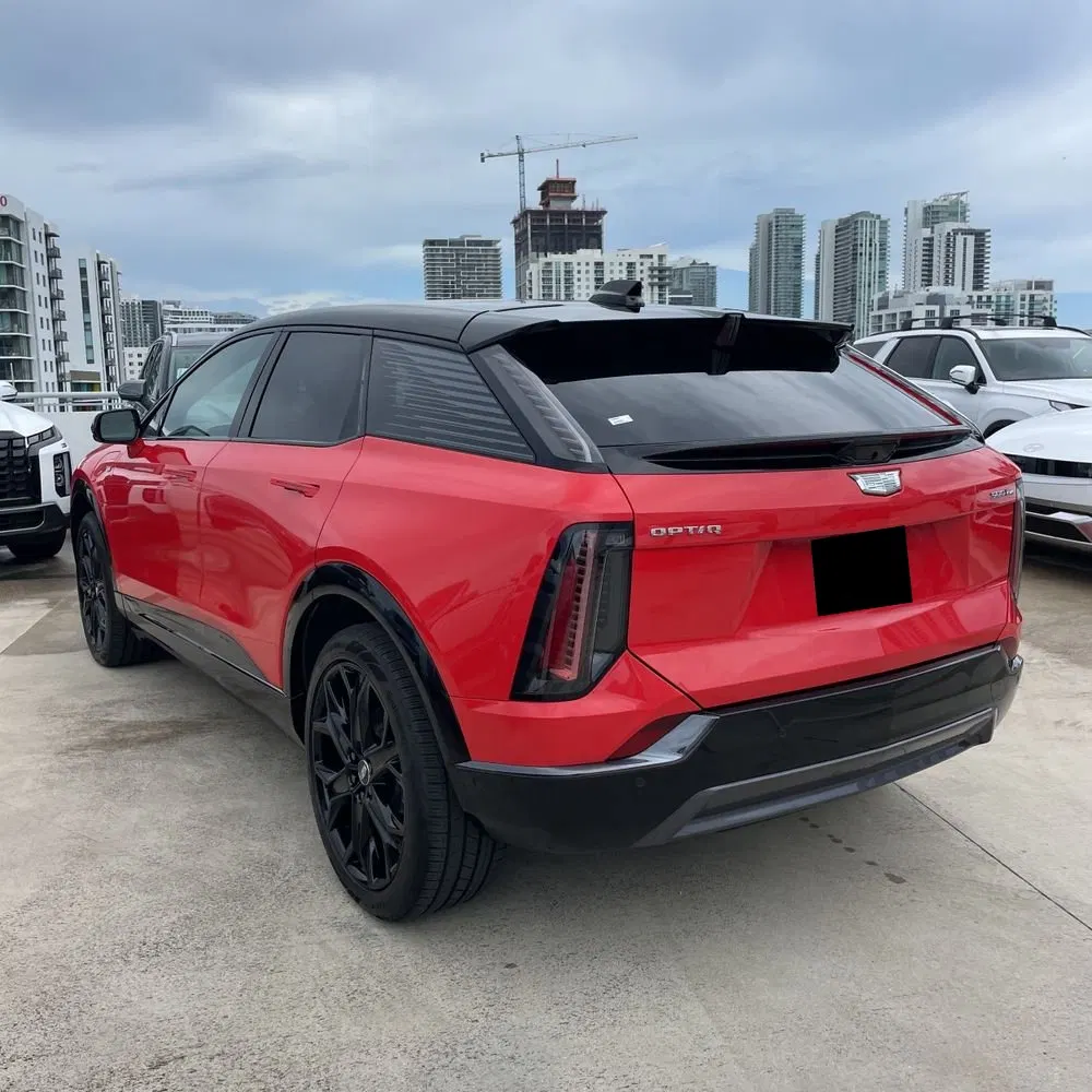 2025 Cadillac OPTIQ Sport 1