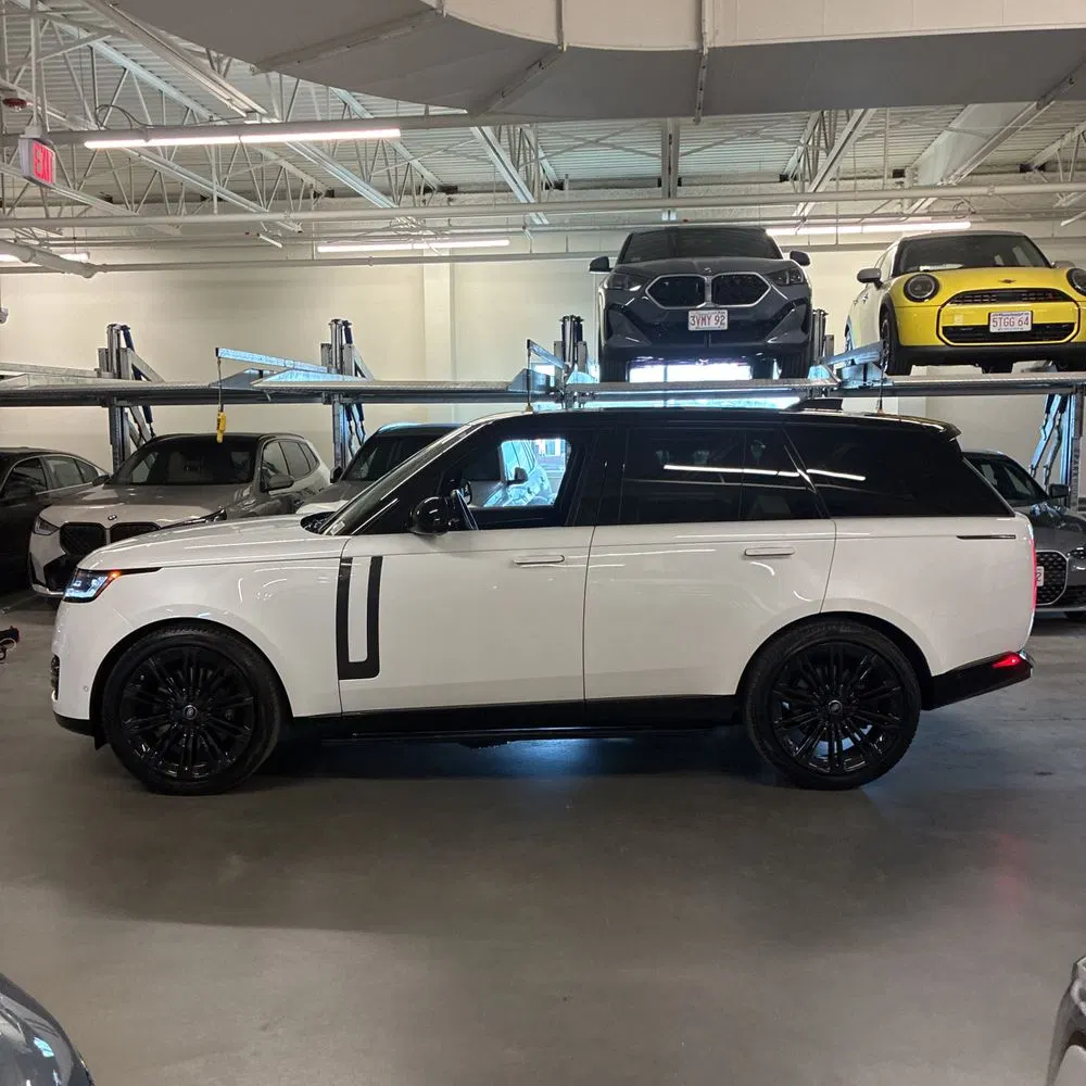 2024 Land Rover Range Rover P530 SE