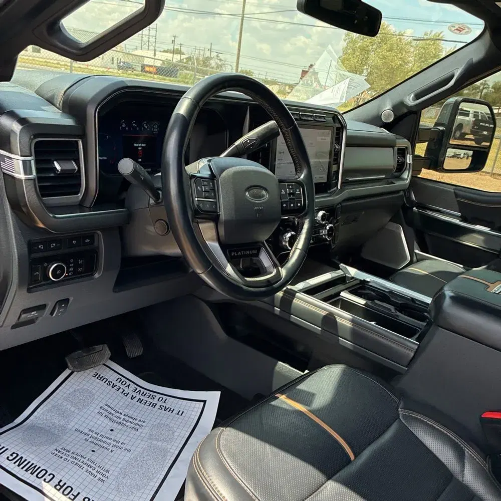 2024 Ford F-350 Super Duty Platinum