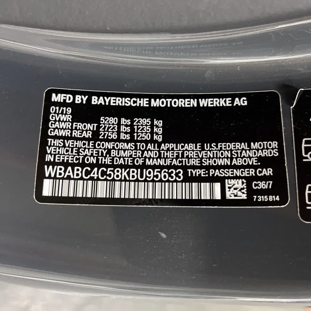 2019 BMW 8-Series M850xi