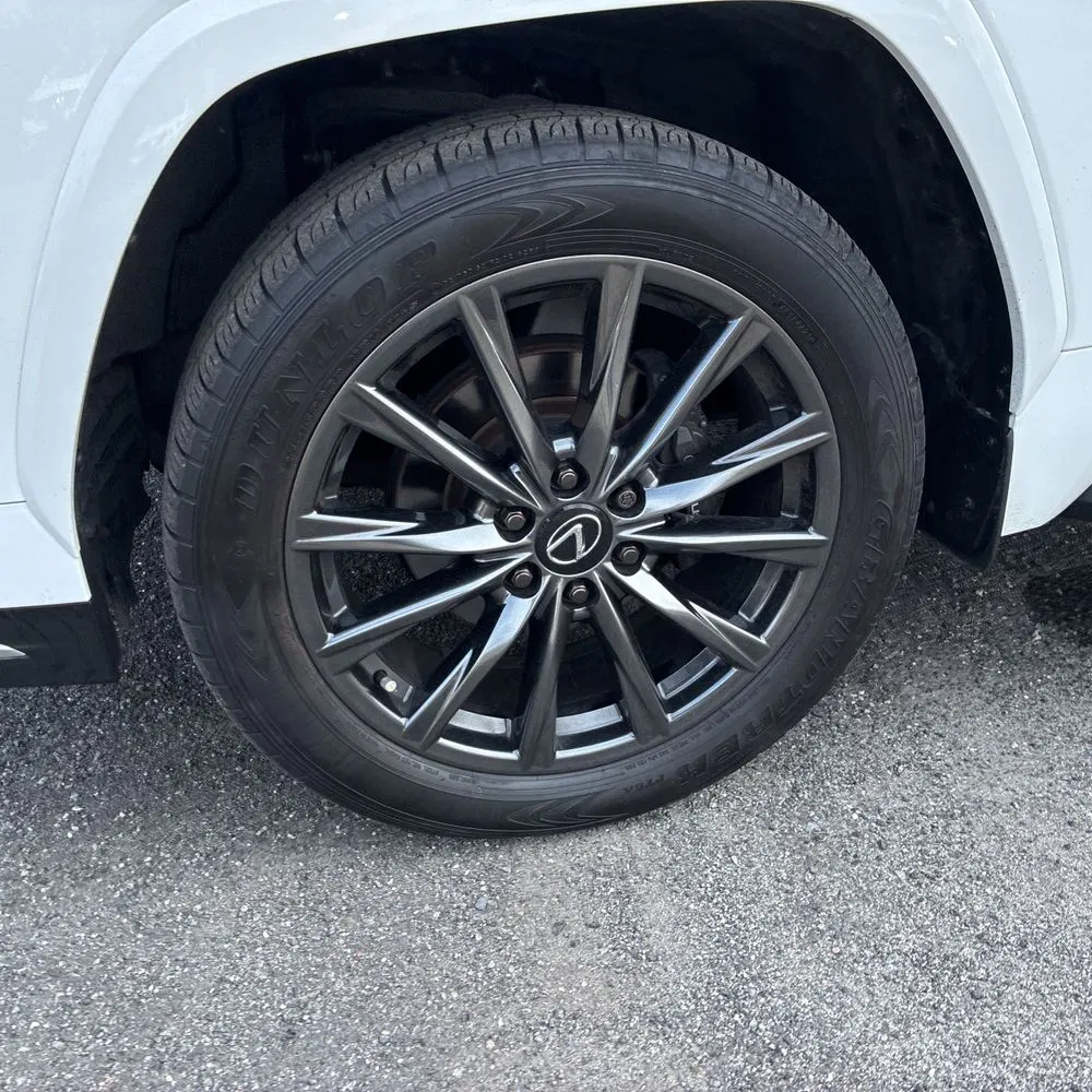2024 Lexus LX 600 F SPORT Handling