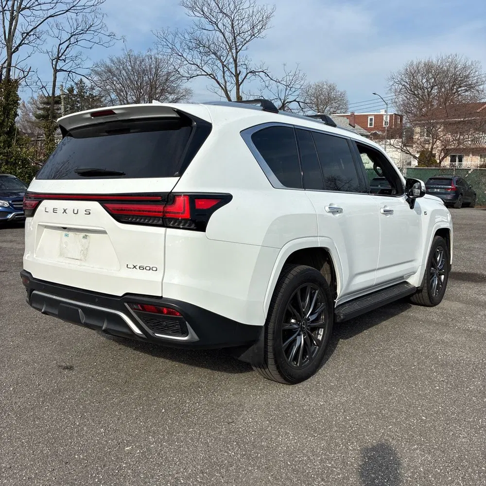 2024 Lexus LX 600 F SPORT Handling