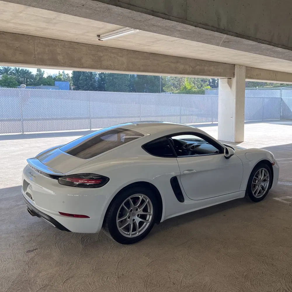 2018 Porsche 718 Cayman Base