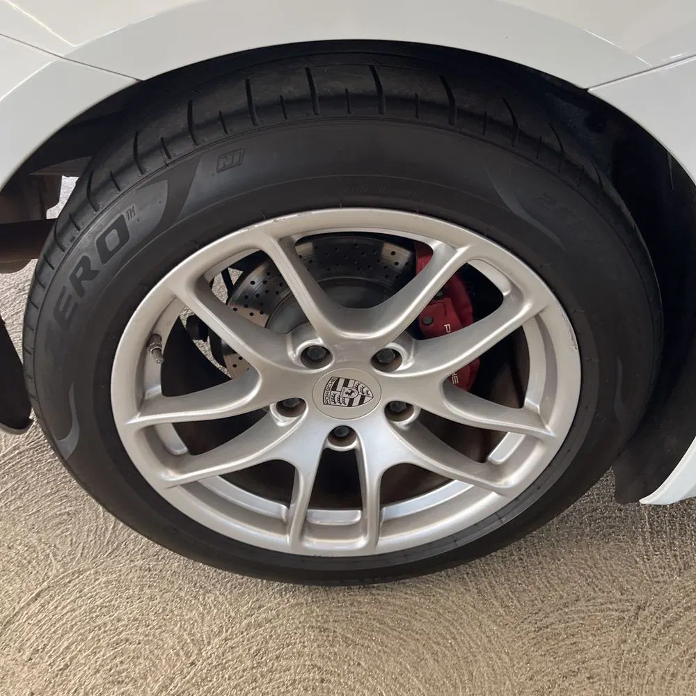 2018 Porsche 718 Cayman Base