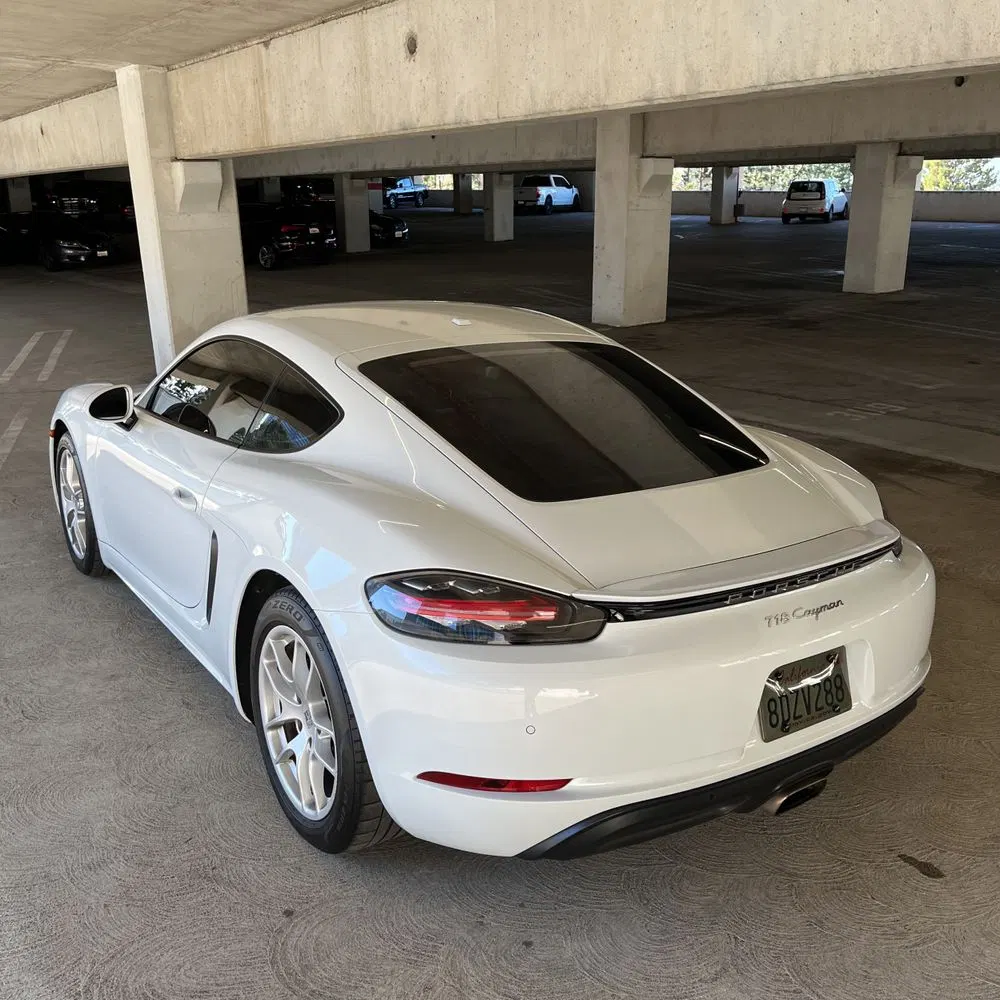 2018 Porsche 718 Cayman Base