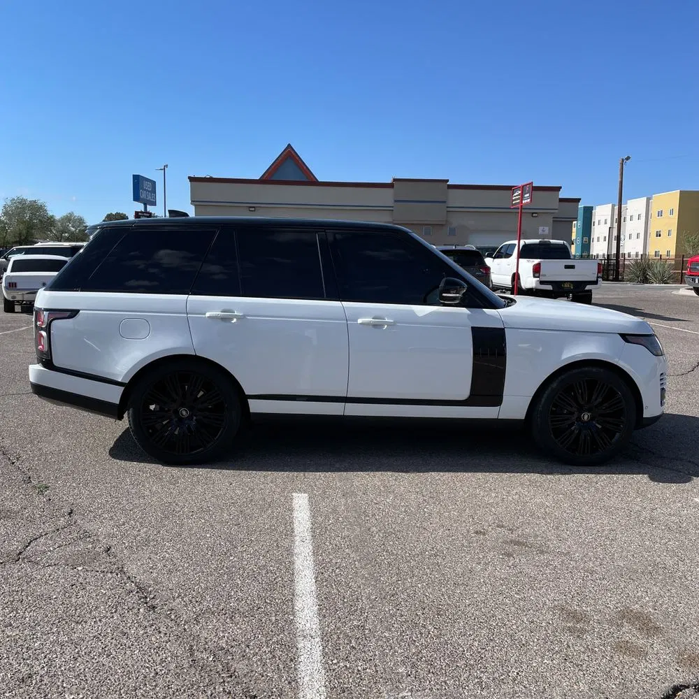 2020 Land Rover Range Rover P525 HSE