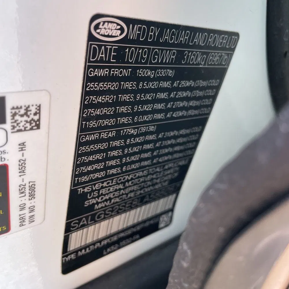 2020 Land Rover Range Rover P525 HSE
