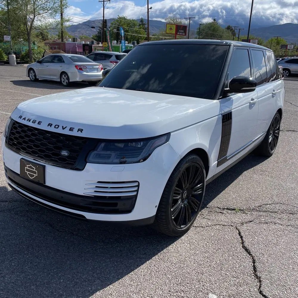 2020 Land Rover Range Rover P525 HSE