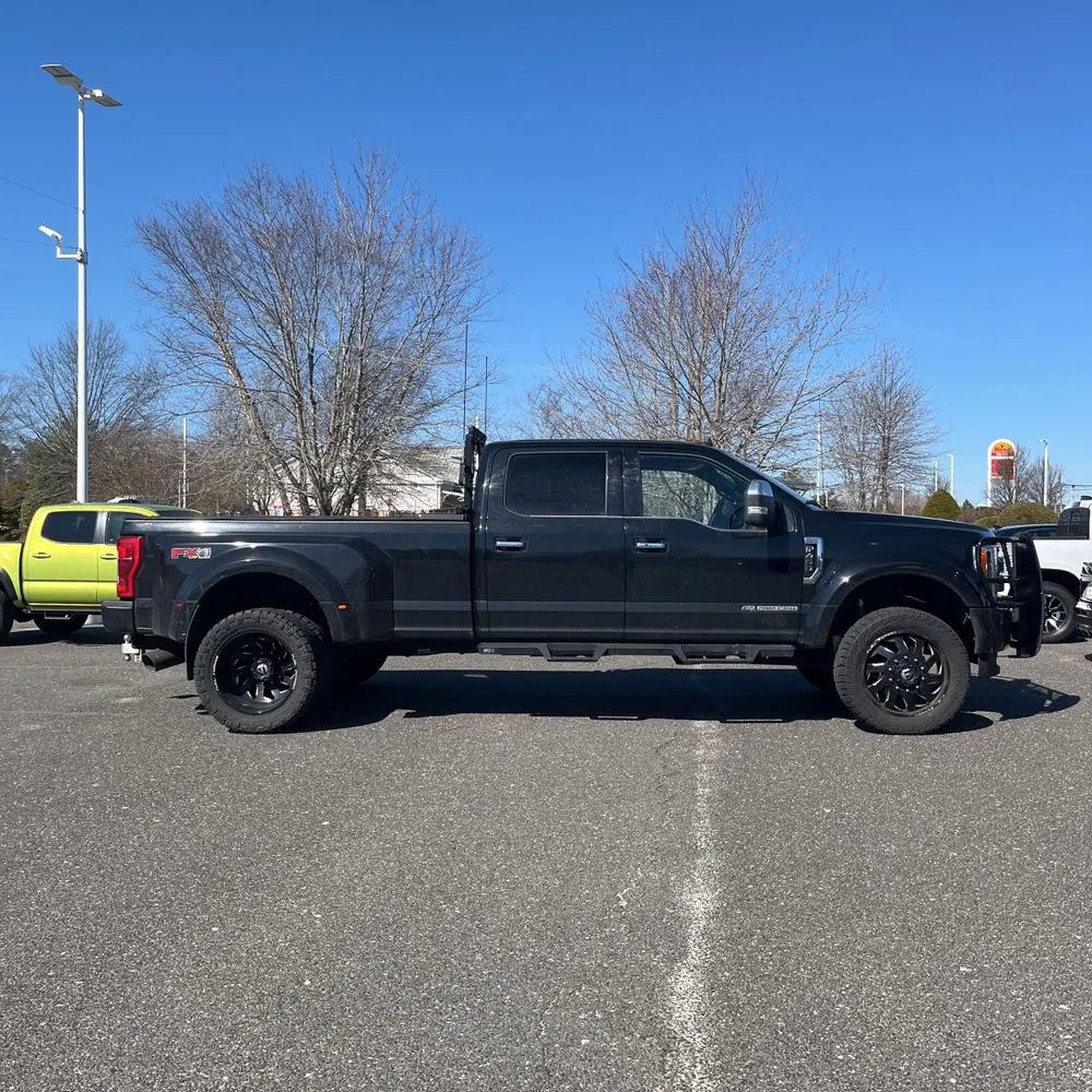 2019 Ford F-450 Super Duty Platinum