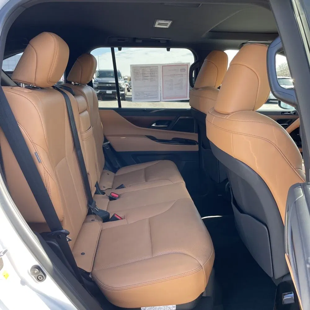 2023 Lexus LX 600 Luxury
