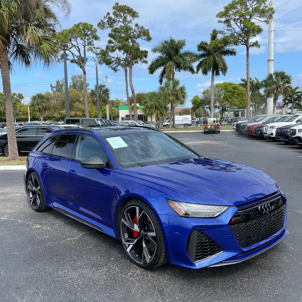 2023 Audi RS 6 Base