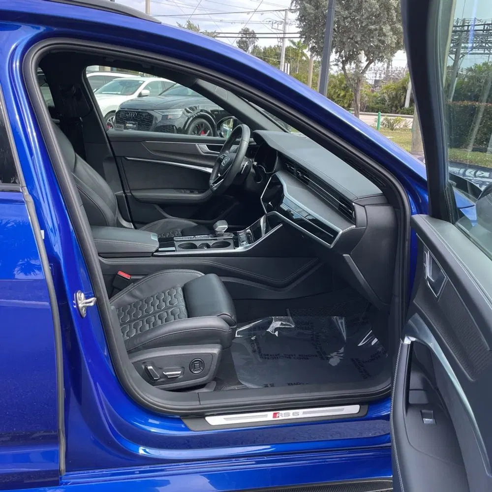 2023 Audi RS 6 Base