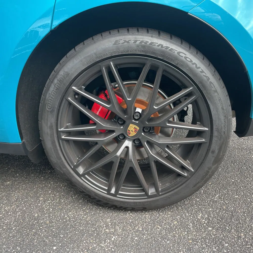 2022 Porsche Macan S