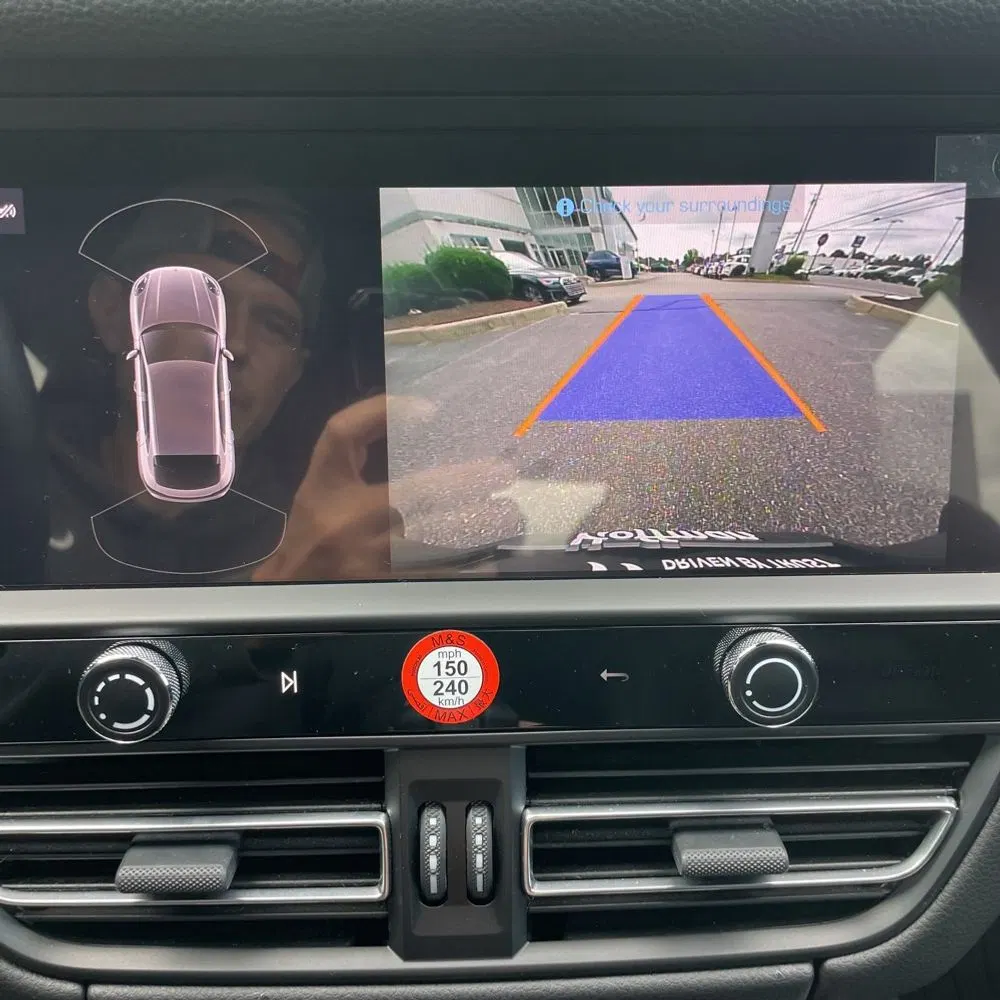 2022 Porsche Macan S