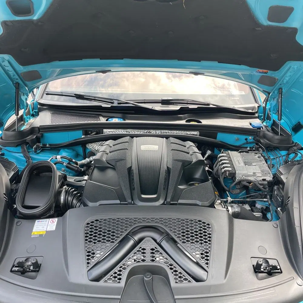 2022 Porsche Macan S