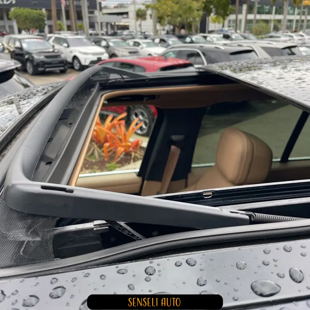 2023 Land Rover Range Rover P530 SE