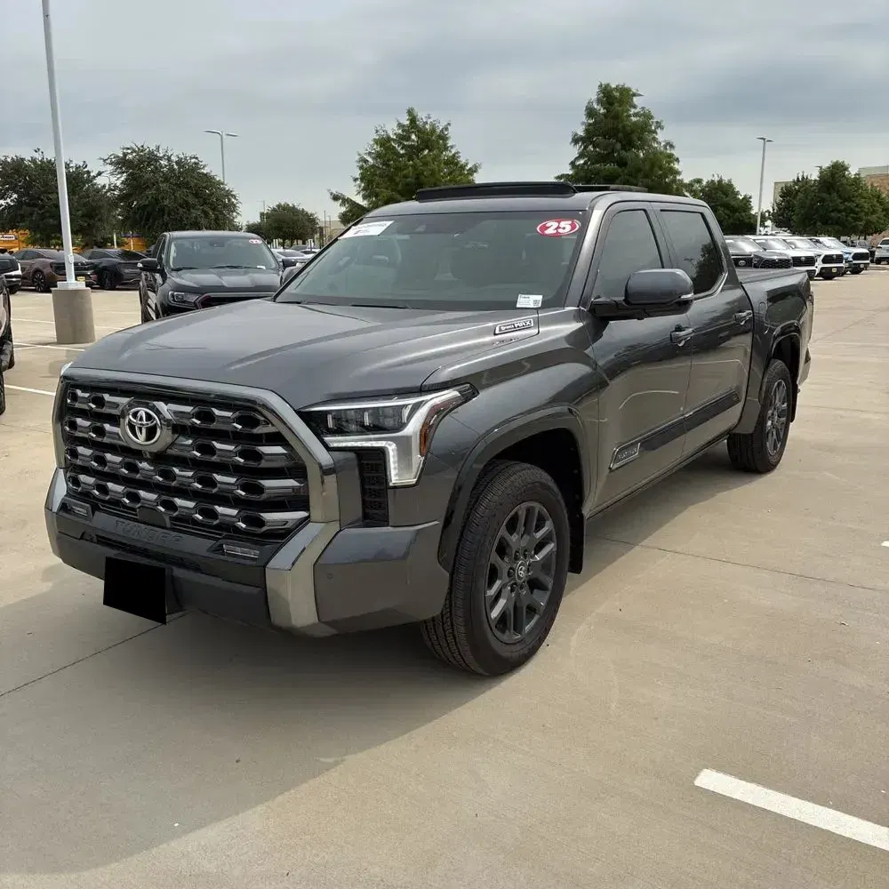 2025 Toyota Tundra Platinum HV