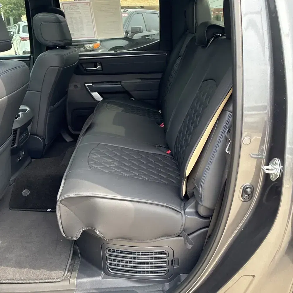 2025 Toyota Tundra Platinum HV