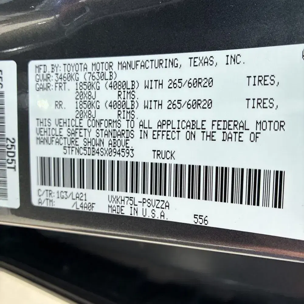 2025 Toyota Tundra Platinum HV