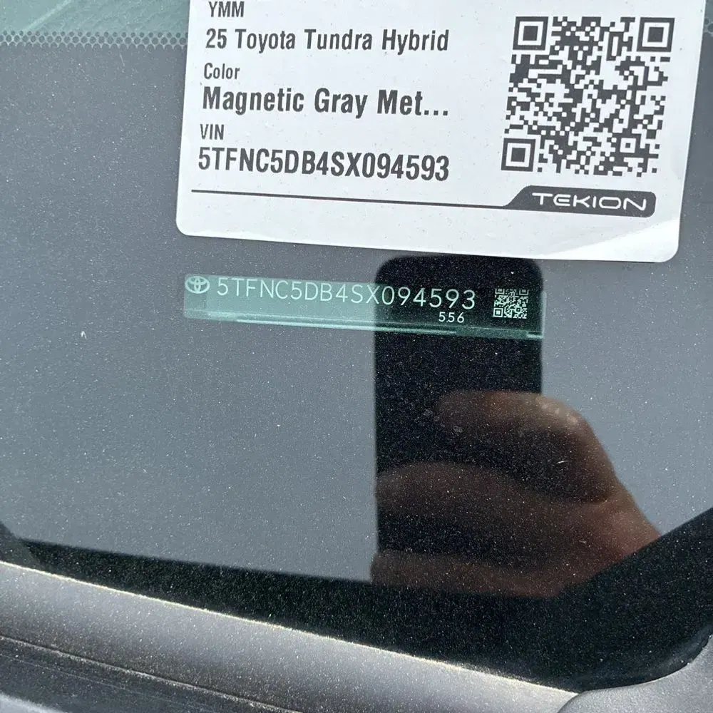 2025 Toyota Tundra Platinum HV