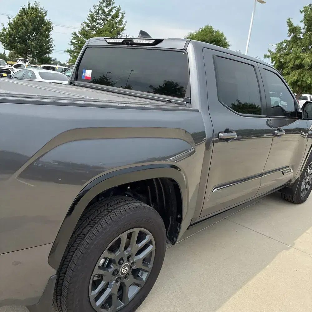 2025 Toyota Tundra Platinum HV