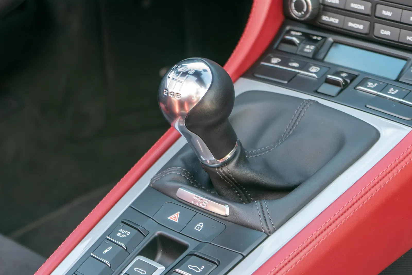 2020 Porsche 718 Boxster Spyder - ~7,300 Miles, 6-Speed Manual, 414-hp Flat-6, Chalk Exterior