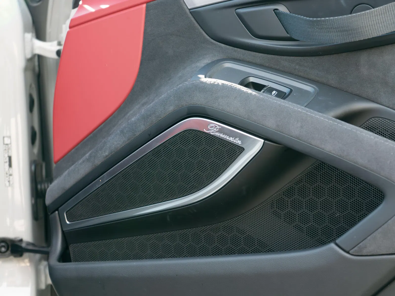 2020 Porsche 718 Boxster Spyder - ~7,300 Miles, 6-Speed Manual, 414-hp Flat-6, Chalk Exterior