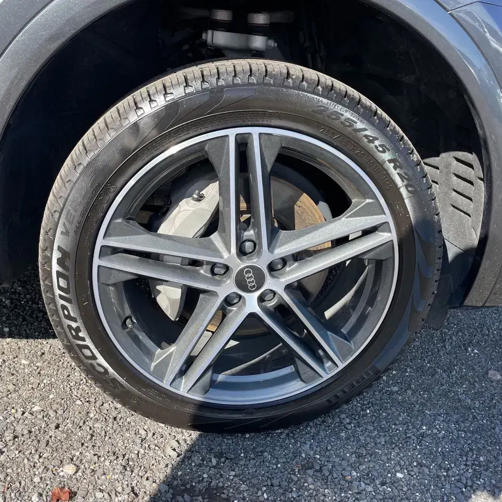 2025 Audi Q5 S-Line Prem+ 55 PHEV