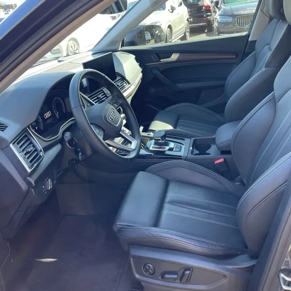 2025 Audi Q5 S-Line Prem+ 55 PHEV