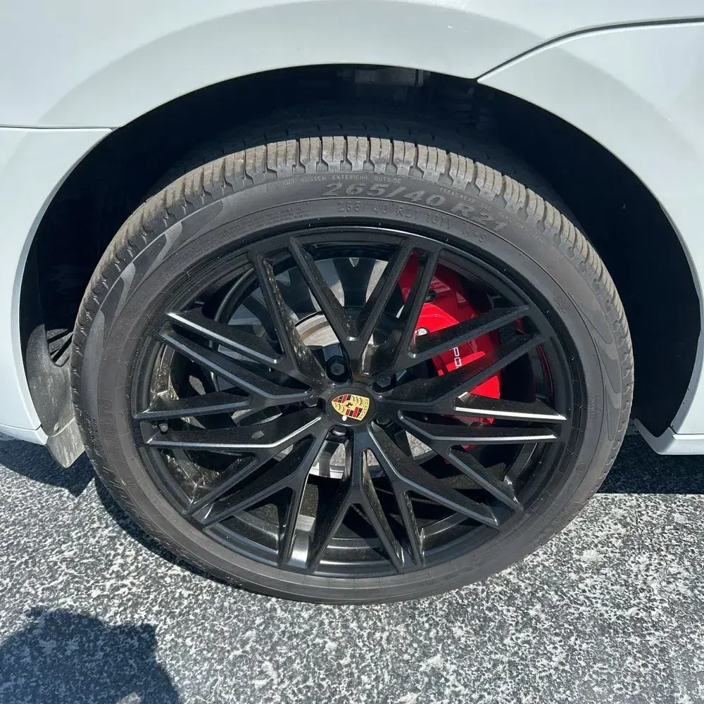 2023 Porsche Macan GTS