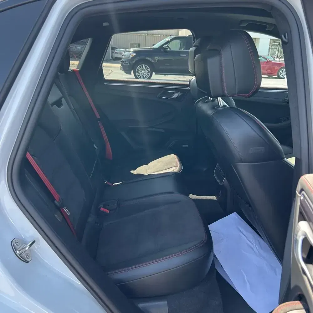 2023 Porsche Macan GTS
