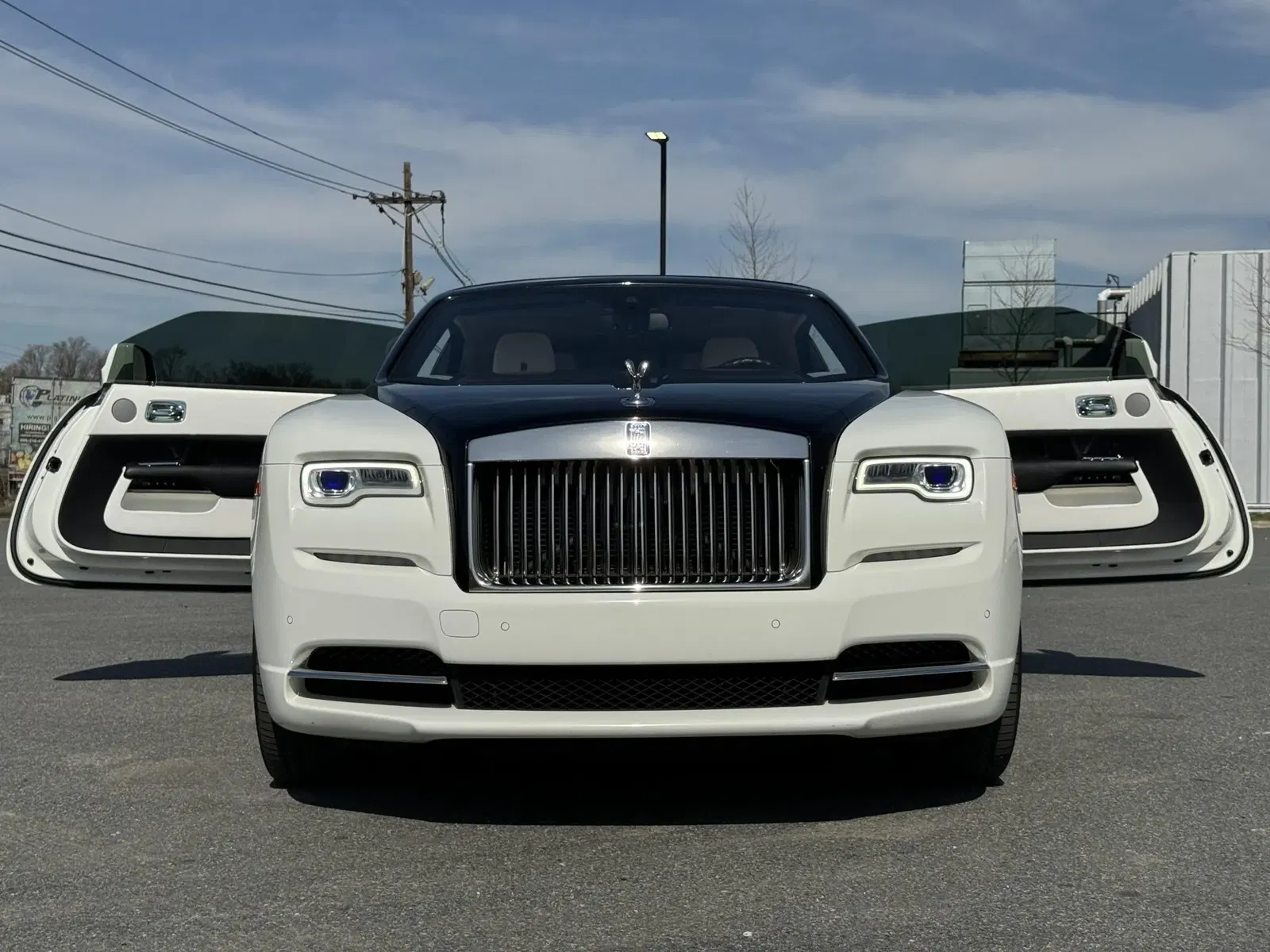 28k-Mile 2016 Rolls-Royce Dawn