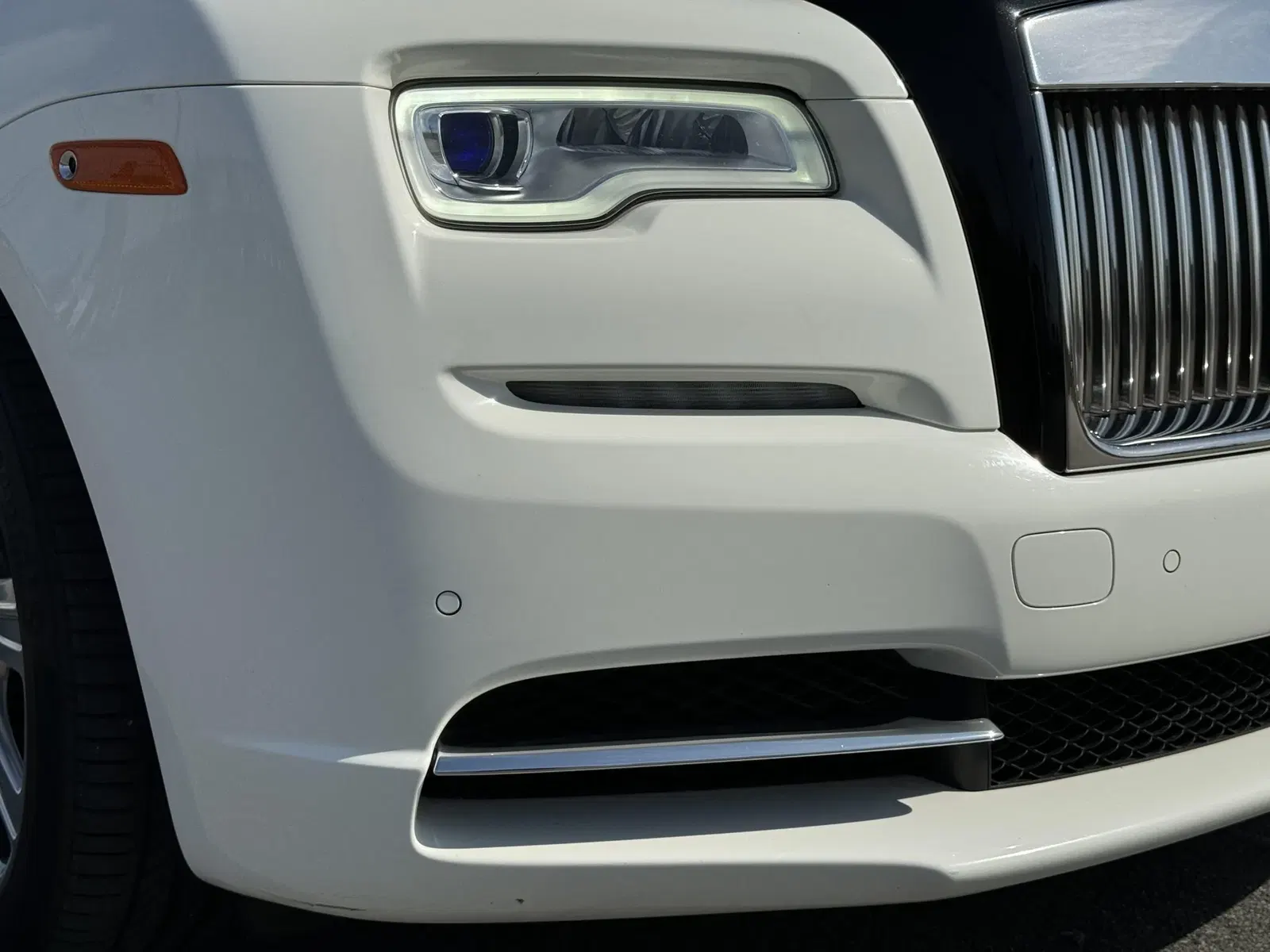28k-Mile 2016 Rolls-Royce Dawn